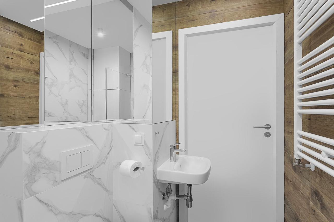 Enes Apartments Legnicka Street A Wrocław Kültér fotó